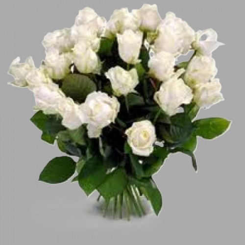 Μπουκέτο ΜΕ λευκά τριαντάφυλλα ΕΚΟΥΑΔΟΡ 