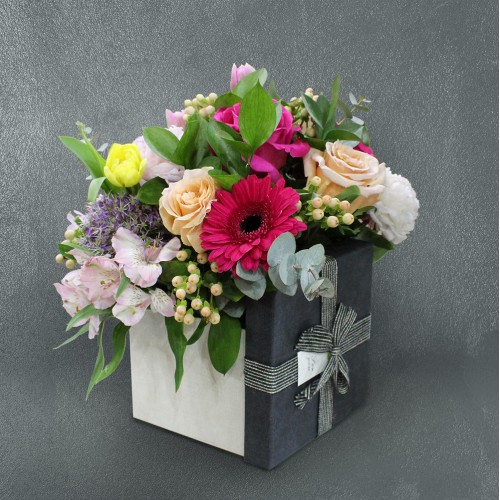 Σύνθεση σε κουτί δώρου